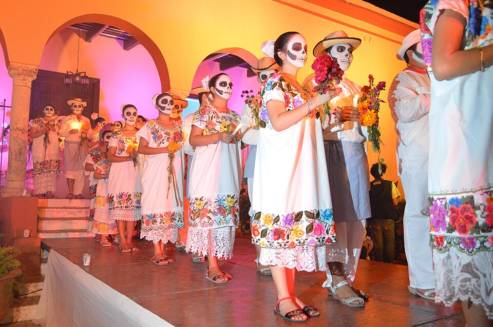 Sugar Skulls: The Meaning Behind Mexico’s Colorful Tributes image 3