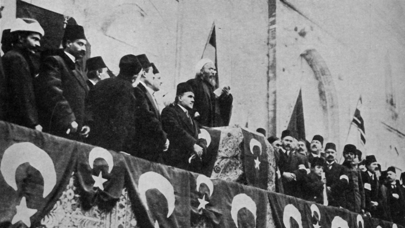 The Ottoman Empire: Six Centuries Across Three Continents main image
