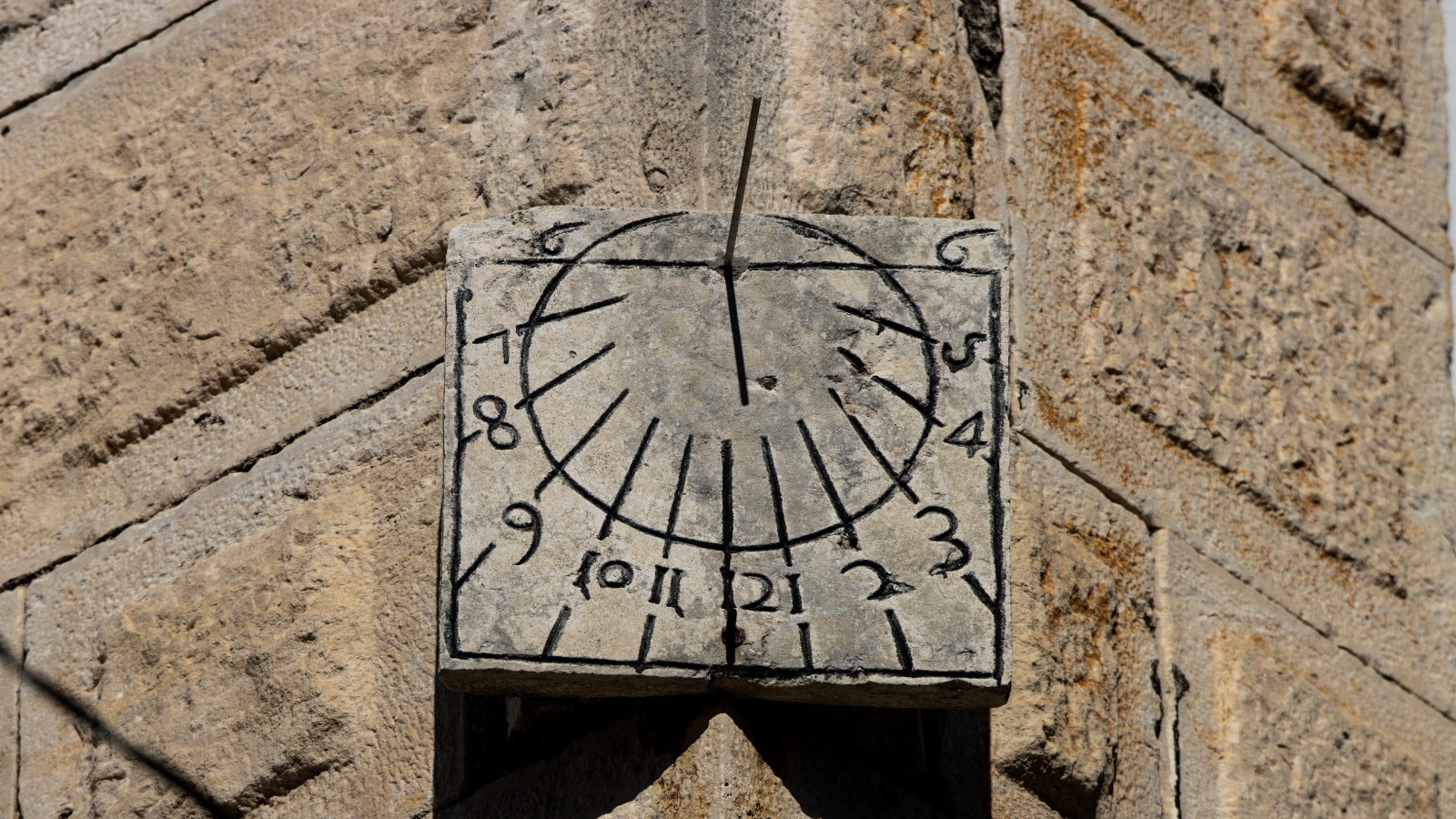 Mesopotamian Mathematics: The Ancient Roots of Base 60 main image