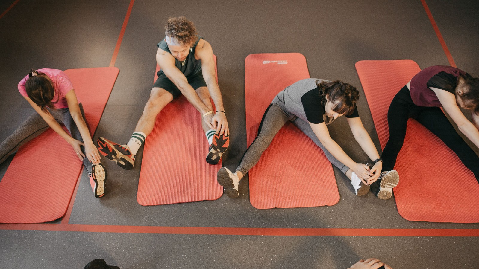 Pilates: 10 Facts About Mindful Movement and Core Strength main image